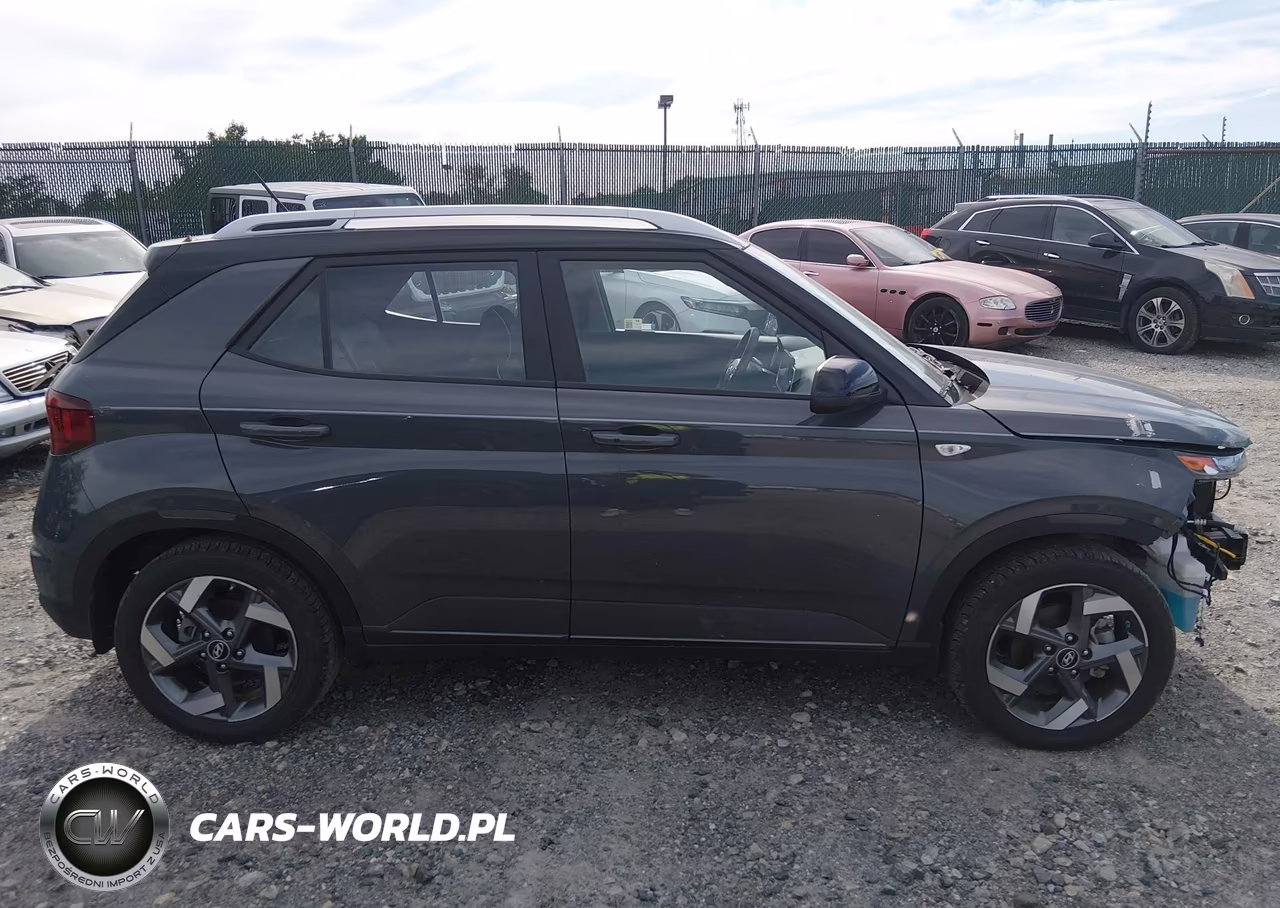 2025 Hyundai Venue Sel VIN:KMHRC8A37SU390012 - 13