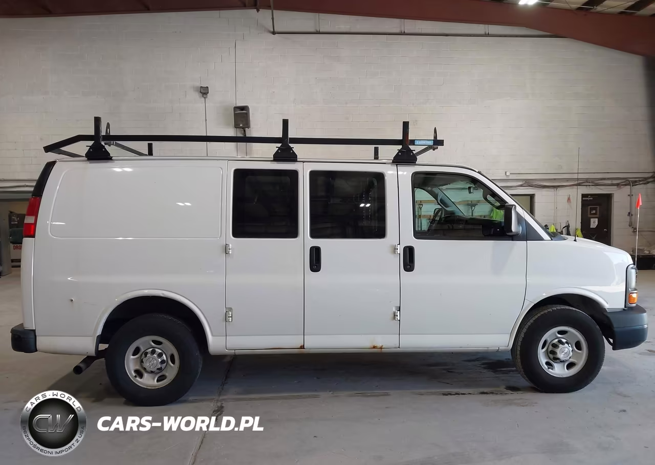 2016 Chevrolet Express 2500 Work Van VIN:1GCWGAFF3G1309618 - 13