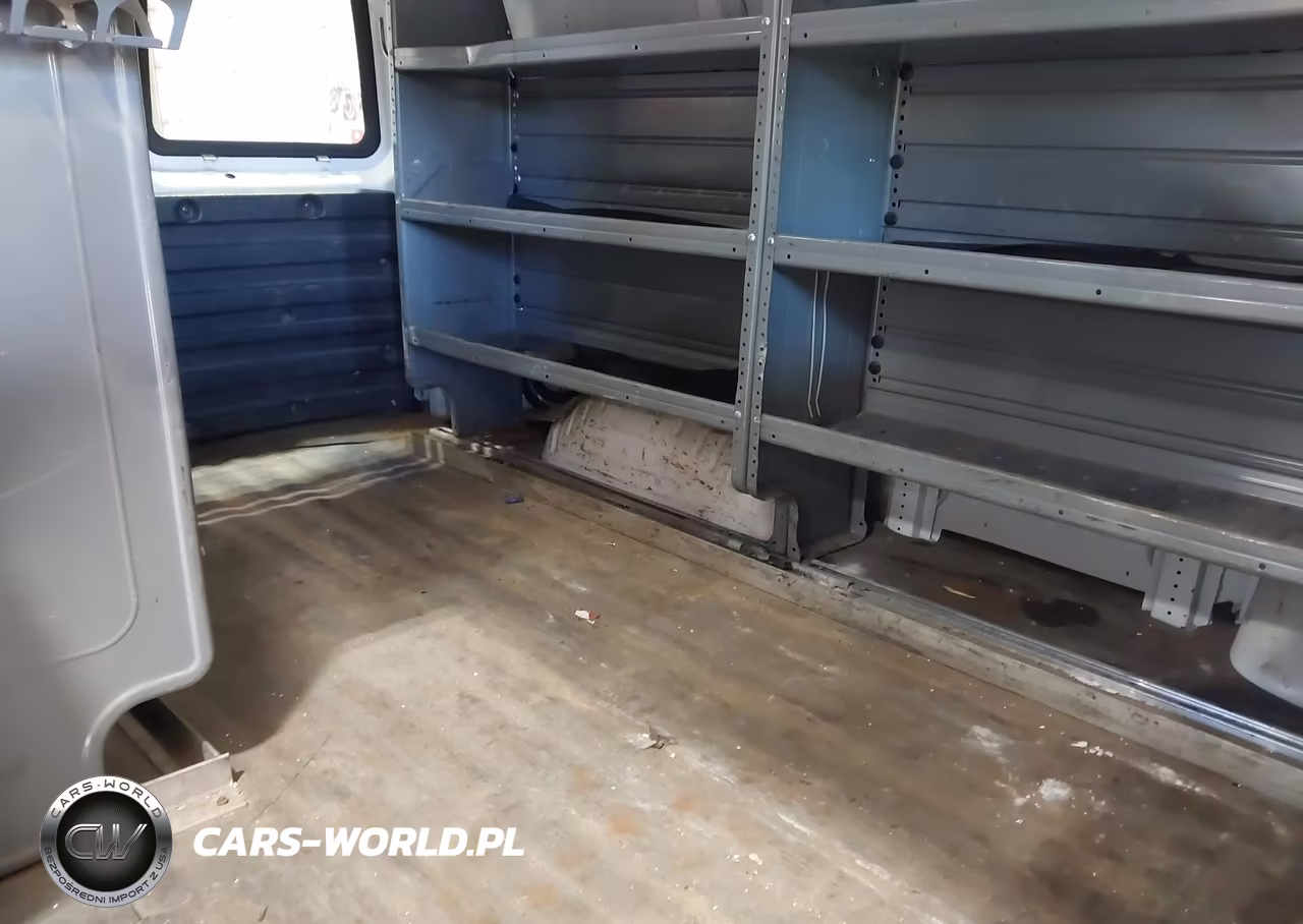 2016 Chevrolet Express 2500 Work Van VIN:1GCWGAFF3G1309618 - 8