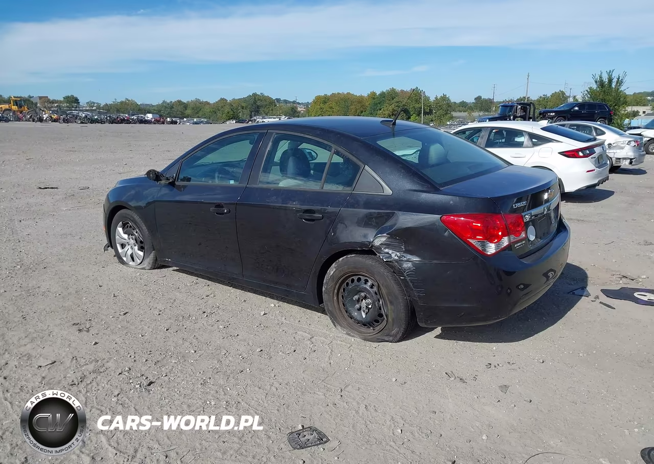 2014 Chevrolet Cruze Ls Auto VIN:1G1PA5SG6E7261787 - 3