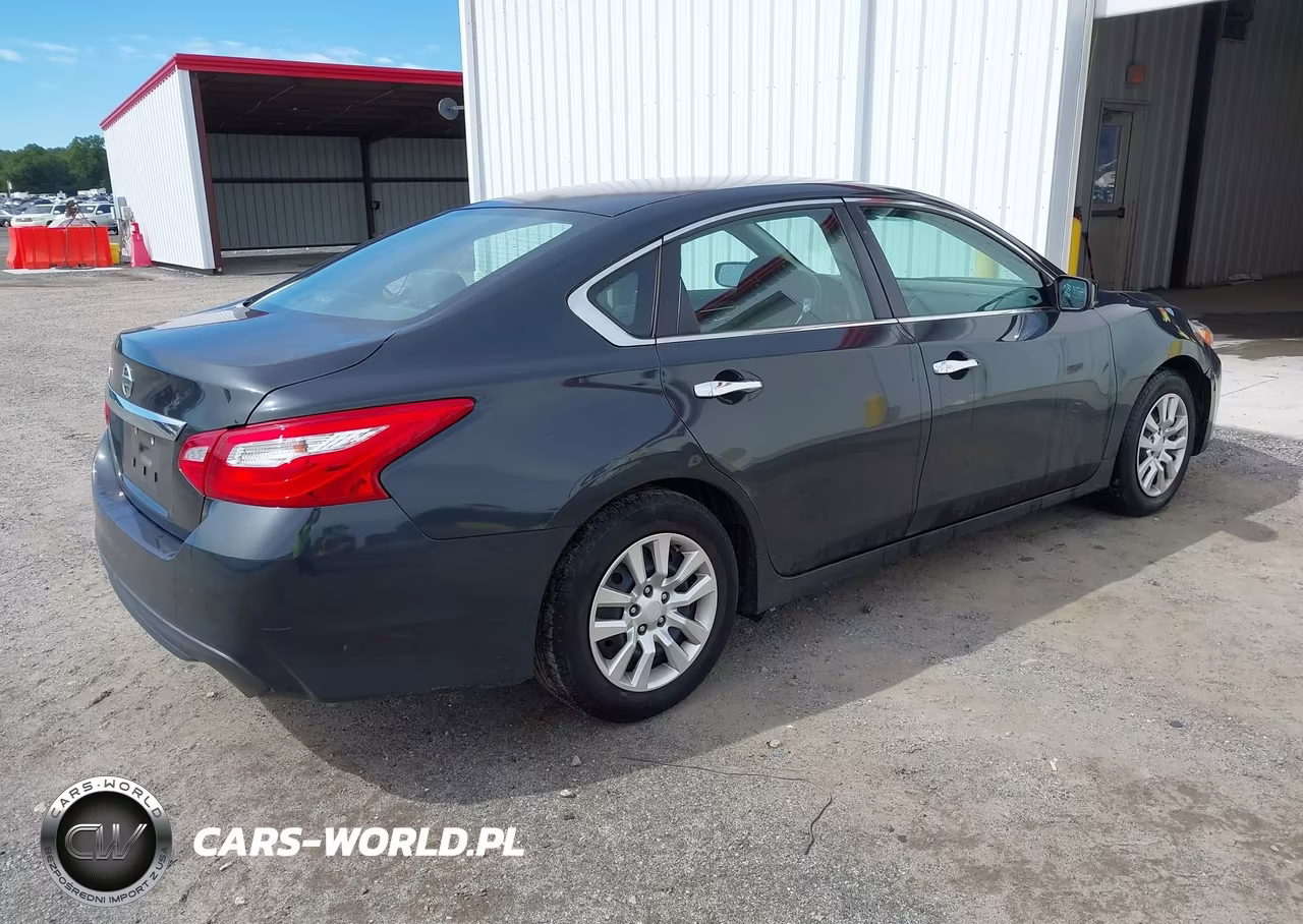 2016 Nissan Altima 2.5 S VIN:1N4AL3AP7GN312280 - 4