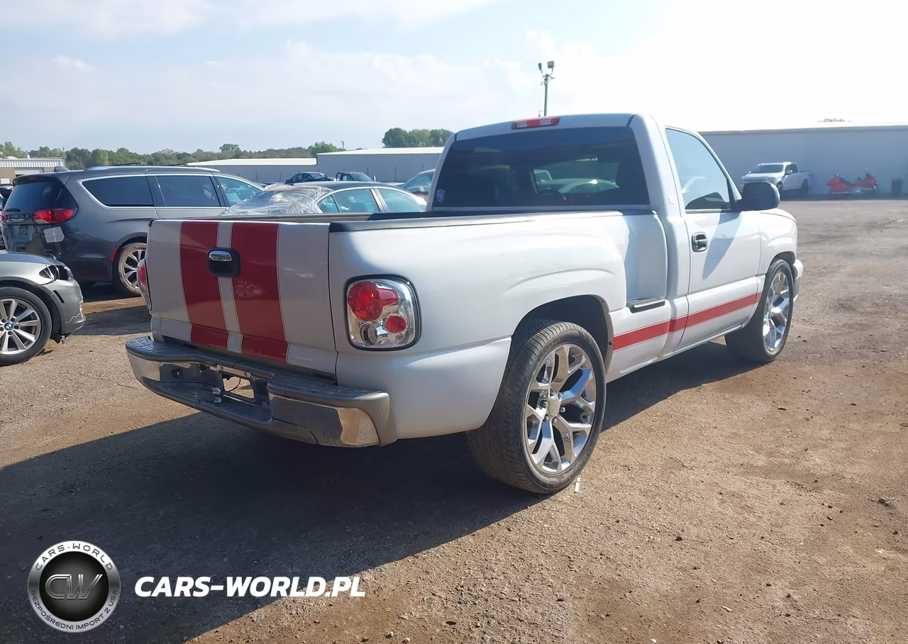 2002 Chevrolet Silverado 1500 Ls VIN:1GCEC14V92Z327018 - 4