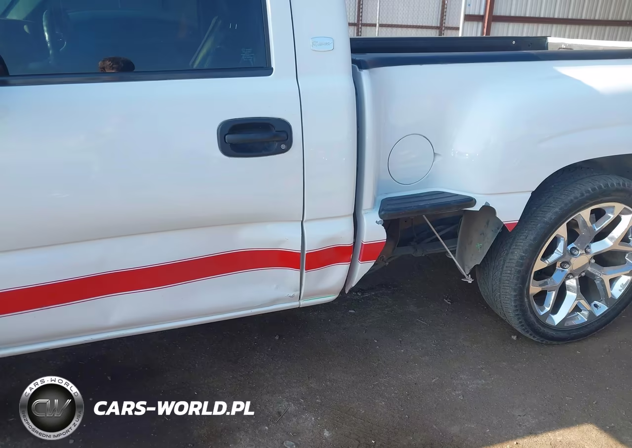 2002 Chevrolet Silverado 1500 Ls VIN:1GCEC14V92Z327018 - 6