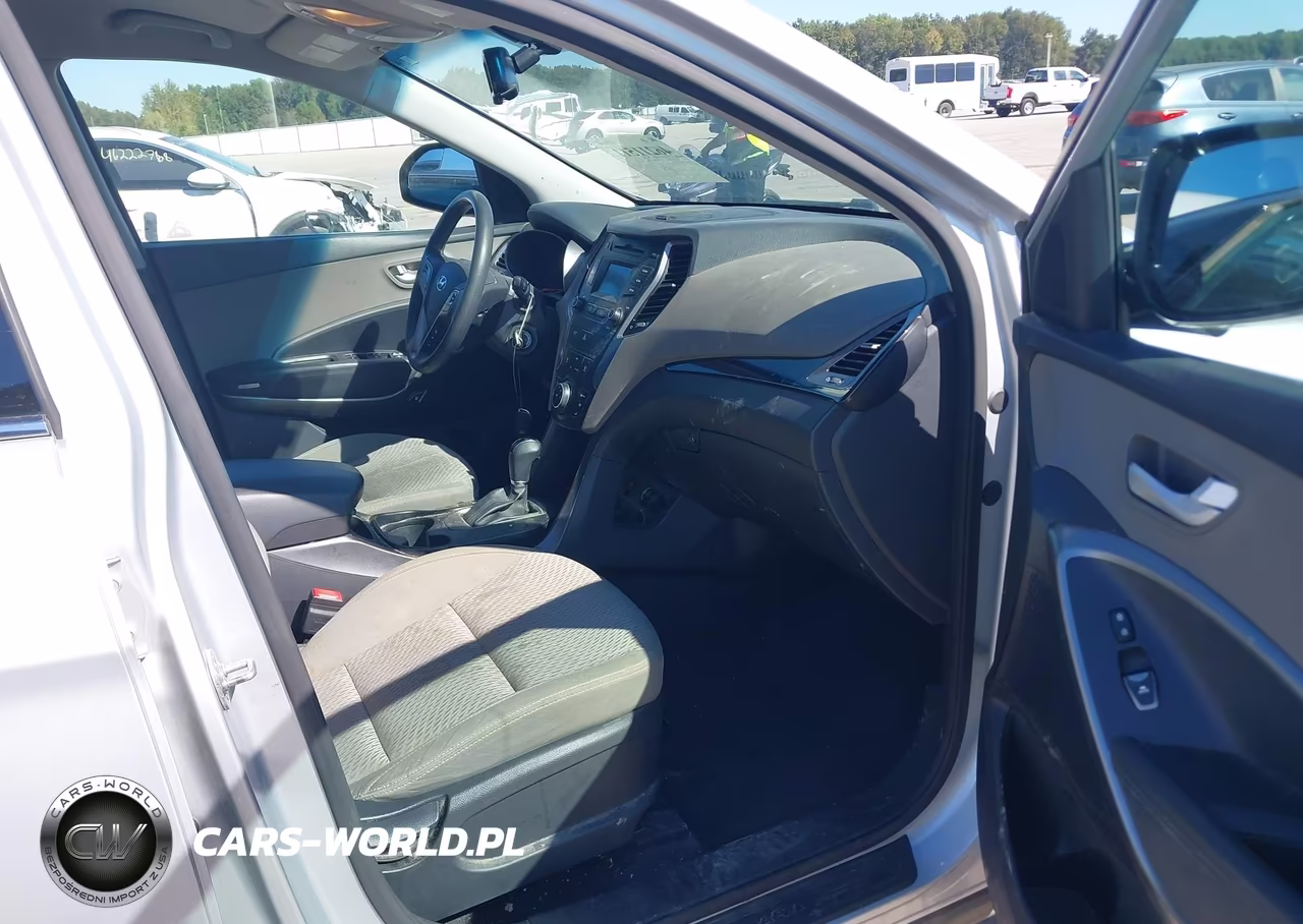 2016 Hyundai Santa Fe Se VIN:KM8SM4HF7GU145869 - 5