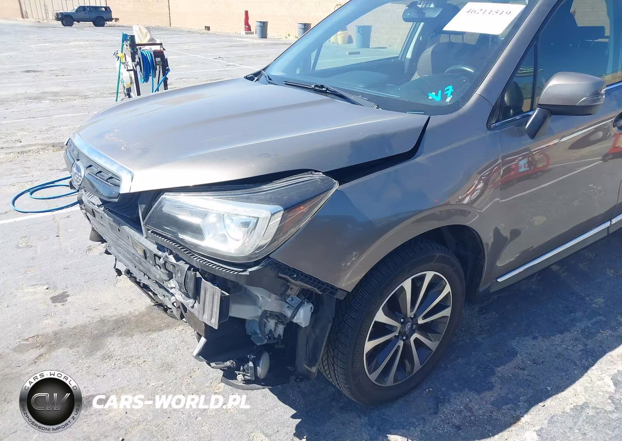 2017 Subaru Forester 2.0Xt Touring VIN:JF2SJGTC2HH543711 - 17