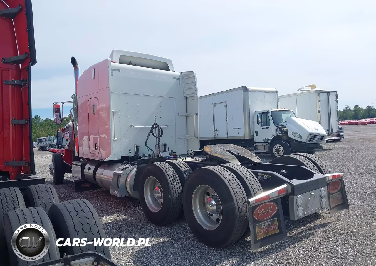 2014 Peterbilt 389 VIN:1XPXDP9X0ED243883 - 14
