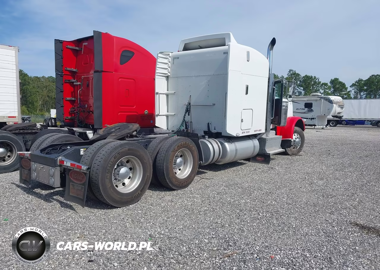 2014 Peterbilt 389 VIN:1XPXDP9X0ED243883 - 4