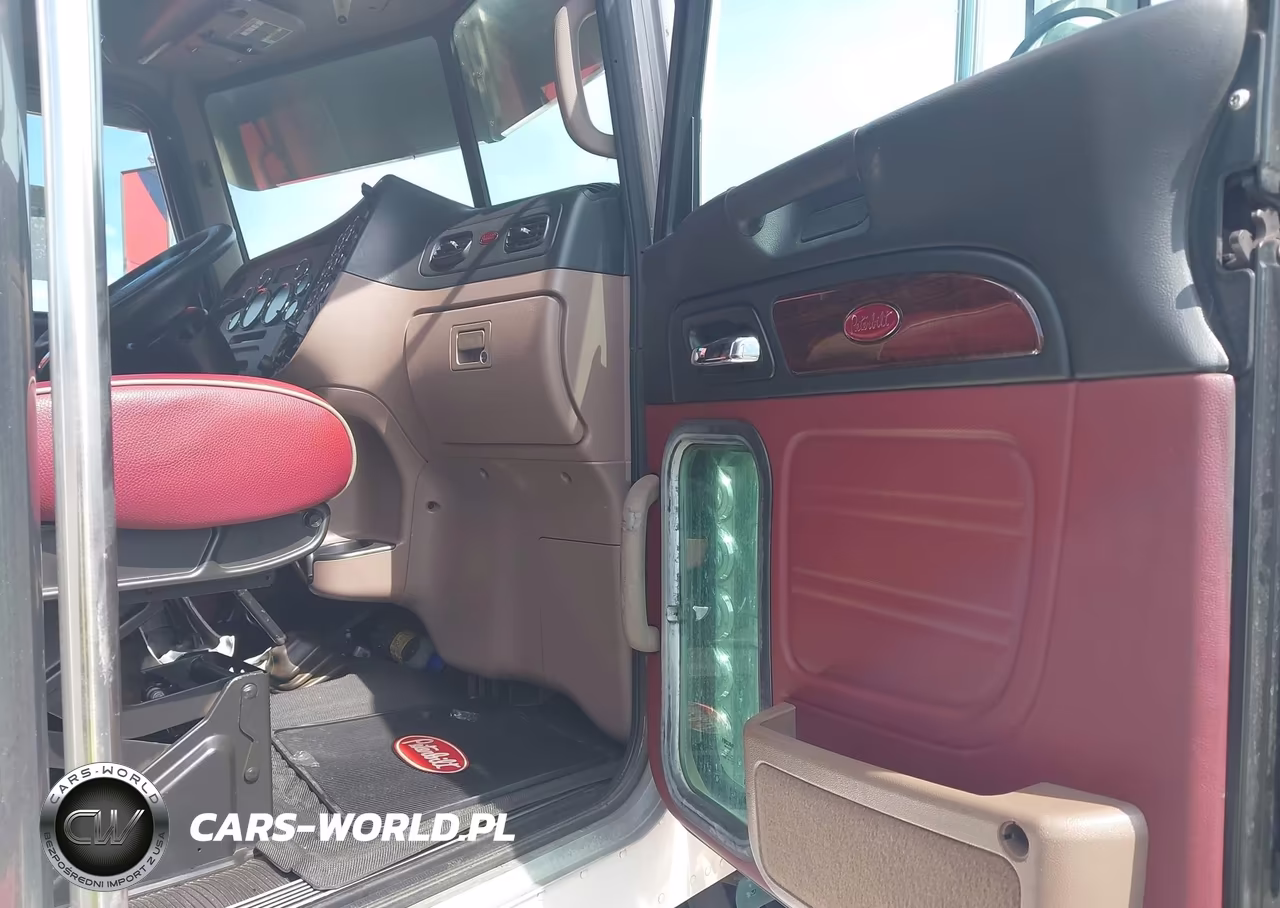 2014 Peterbilt 389 VIN:1XPXDP9X0ED243883 - 7