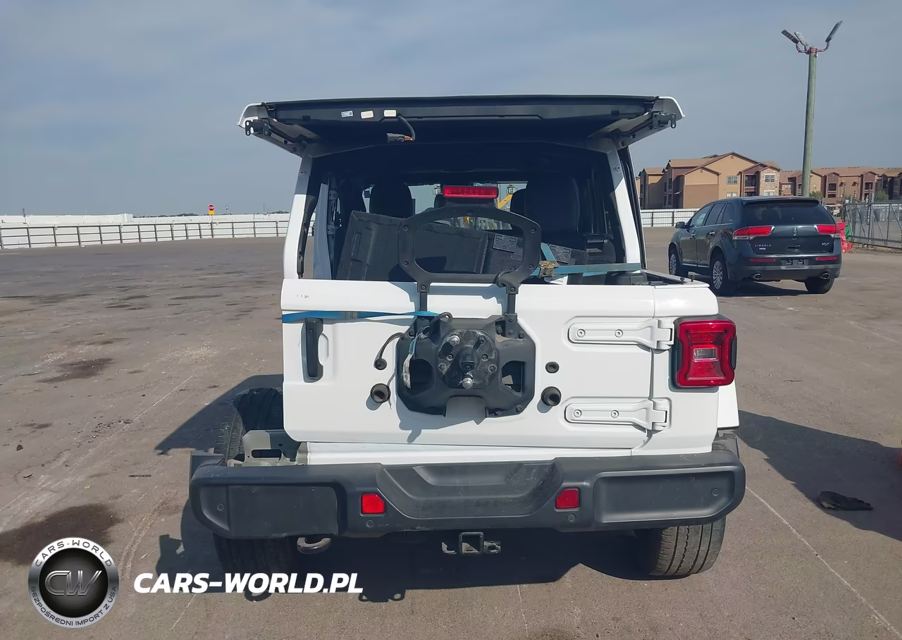 2021 Jeep Wrangler 4Xe Unlimited Sahara 4X4 VIN:1C4JJXP65MW747942 - 16