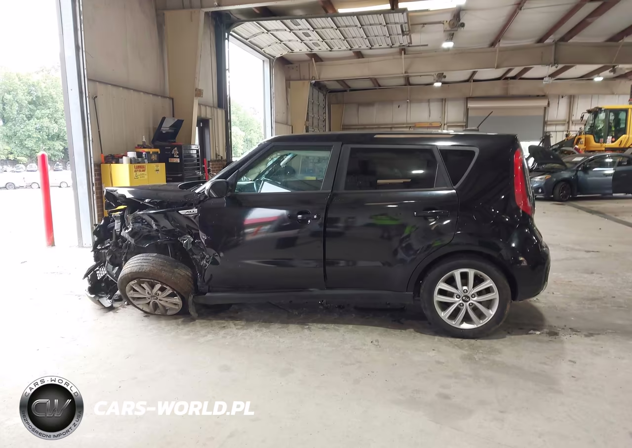 2017 Kia Soul + VIN:KNDJP3A53H7418521 - 15