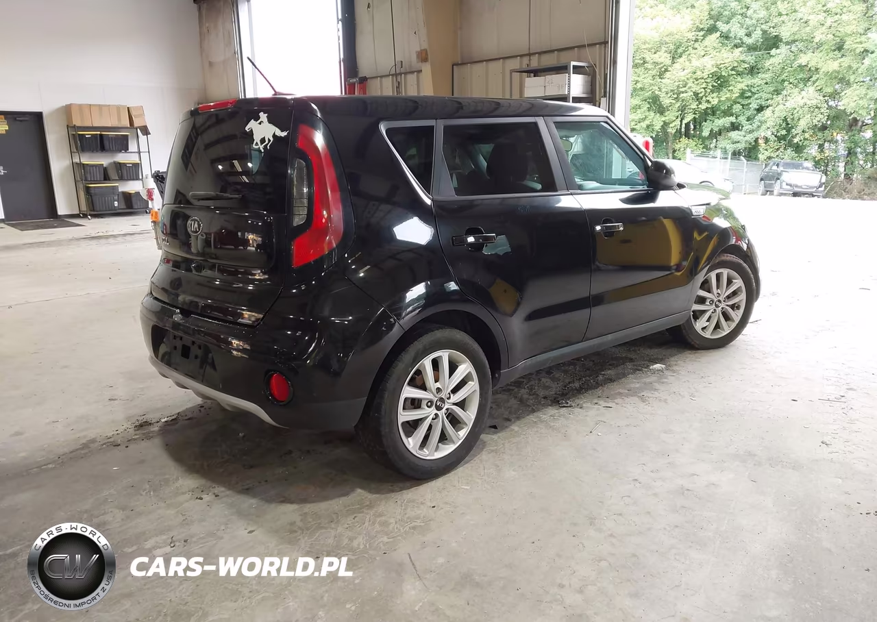 2017 Kia Soul + VIN:KNDJP3A53H7418521 - 4