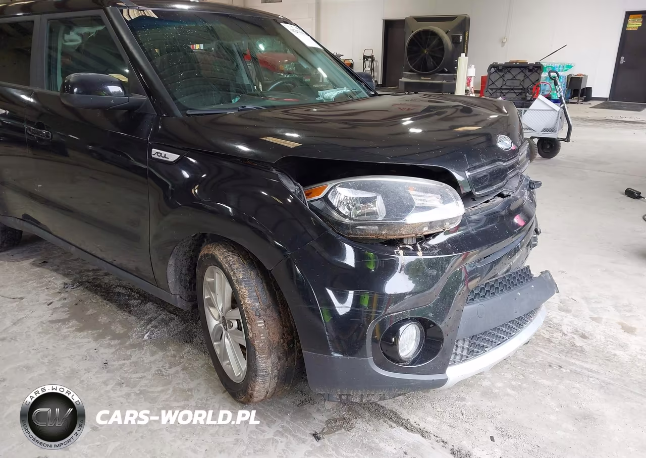 2017 Kia Soul + VIN:KNDJP3A53H7418521 - 6