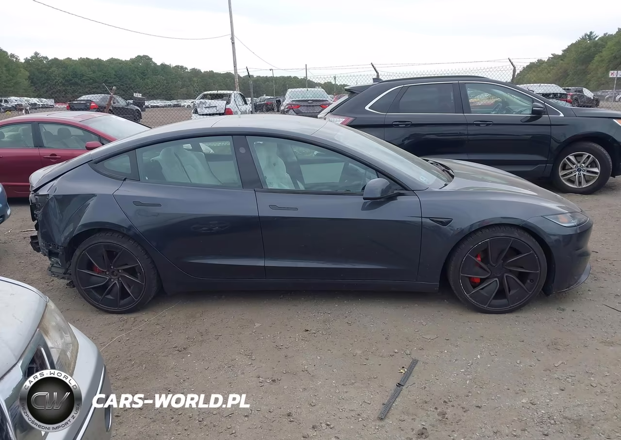 2024 Tesla Model 3 Performance All-Wheel Drive VIN:5YJ3E1ET1RF858289 - 14