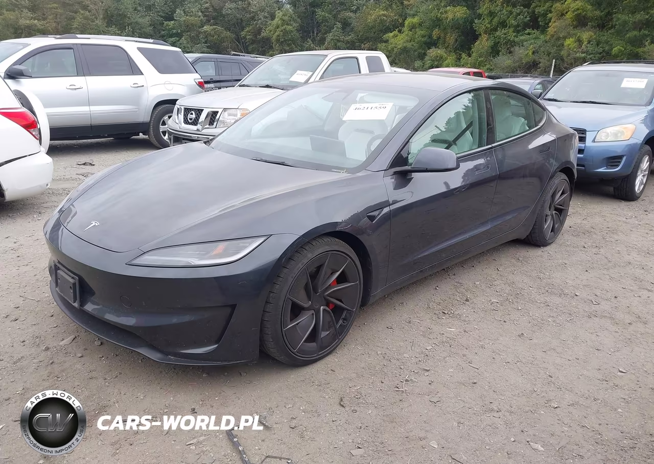 2024 Tesla Model 3 Performance All-Wheel Drive VIN:5YJ3E1ET1RF858289 - 2