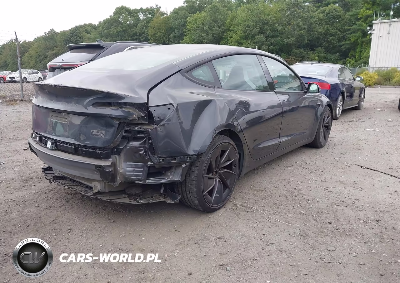 2024 Tesla Model 3 Performance All-Wheel Drive VIN:5YJ3E1ET1RF858289 - 4