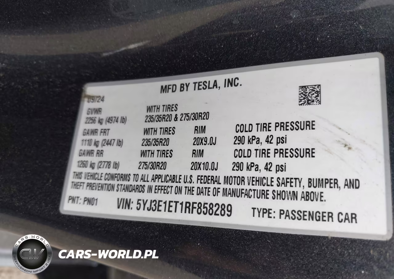 2024 Tesla Model 3 Performance All-Wheel Drive VIN:5YJ3E1ET1RF858289 - 9