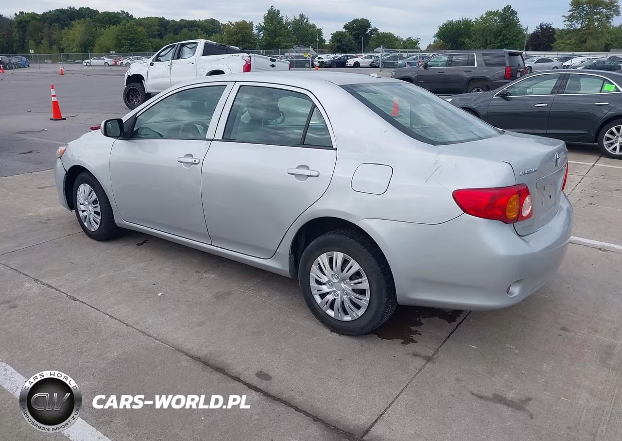 2010 Toyota Corolla Le VIN:2T1BU4EE7AC272643 - 3