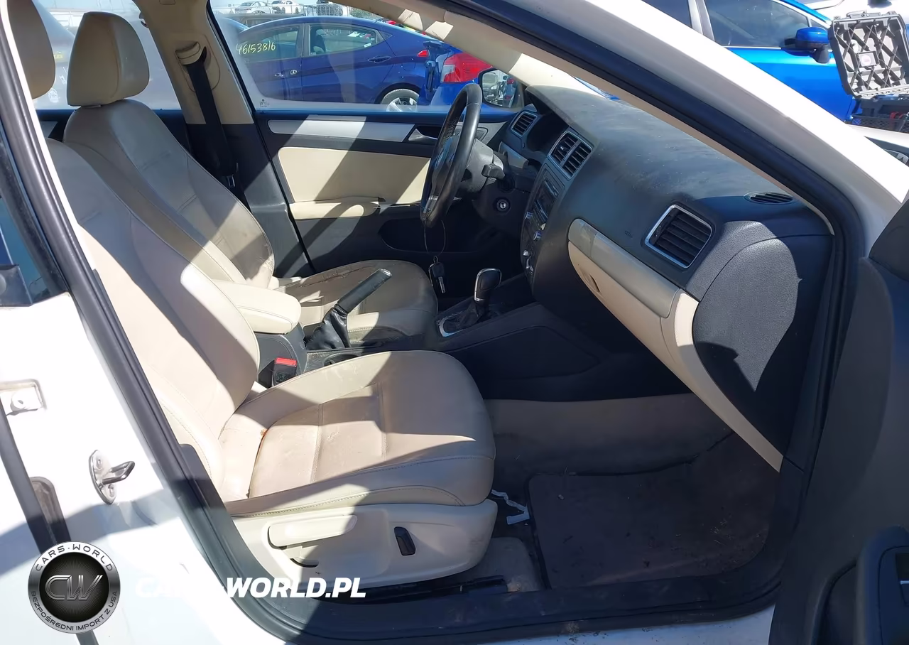 2013 Volkswagen Jetta 2.5L Se VIN:3VWDX7AJ5DM221056 - 5