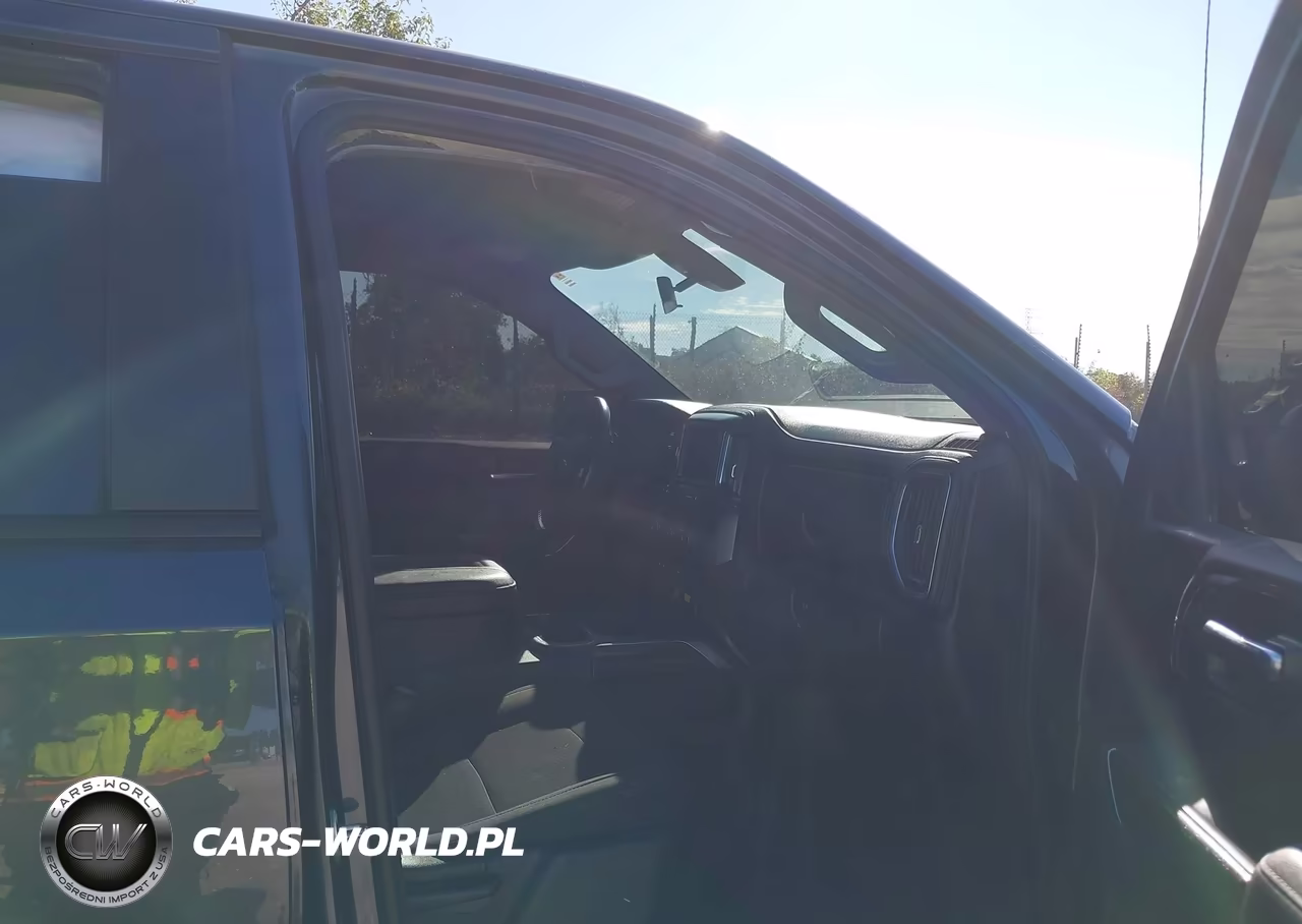 2020 Chevrolet Silverado K1500 Rst VIN:3GCPYEEK2LG232193 - 5