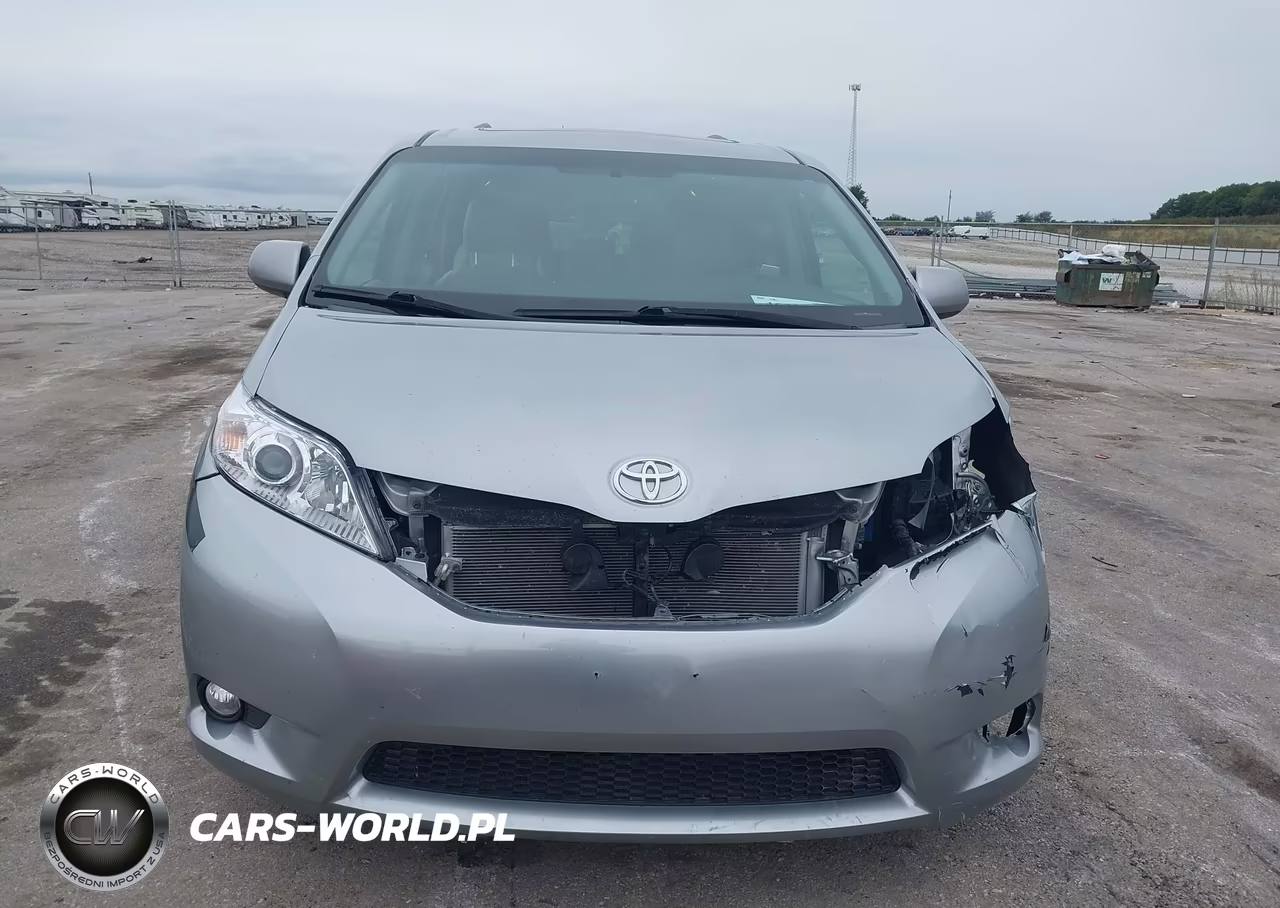 2016 Toyota Sienna Xle 8 Passenger VIN:5TDYK3DC9GS755674 - 12