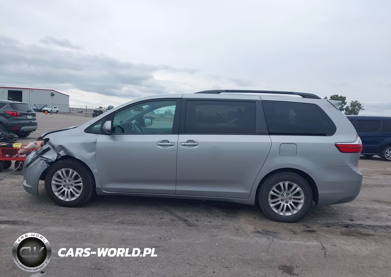 2016 Toyota Sienna Xle 8 Passenger VIN:5TDYK3DC9GS755674 - 14
