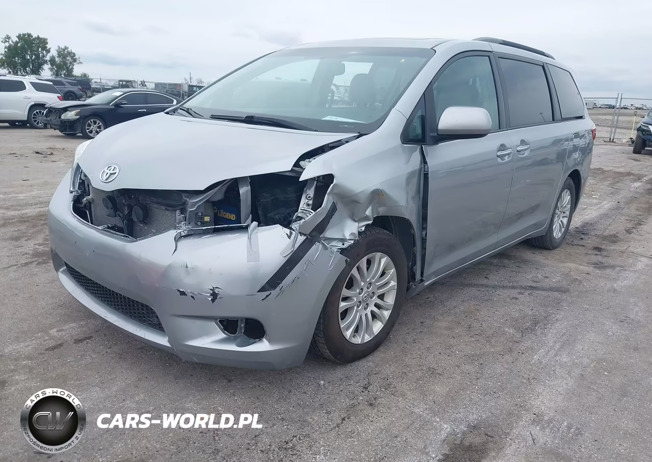2016 Toyota Sienna Xle 8 Passenger VIN:5TDYK3DC9GS755674 - 2