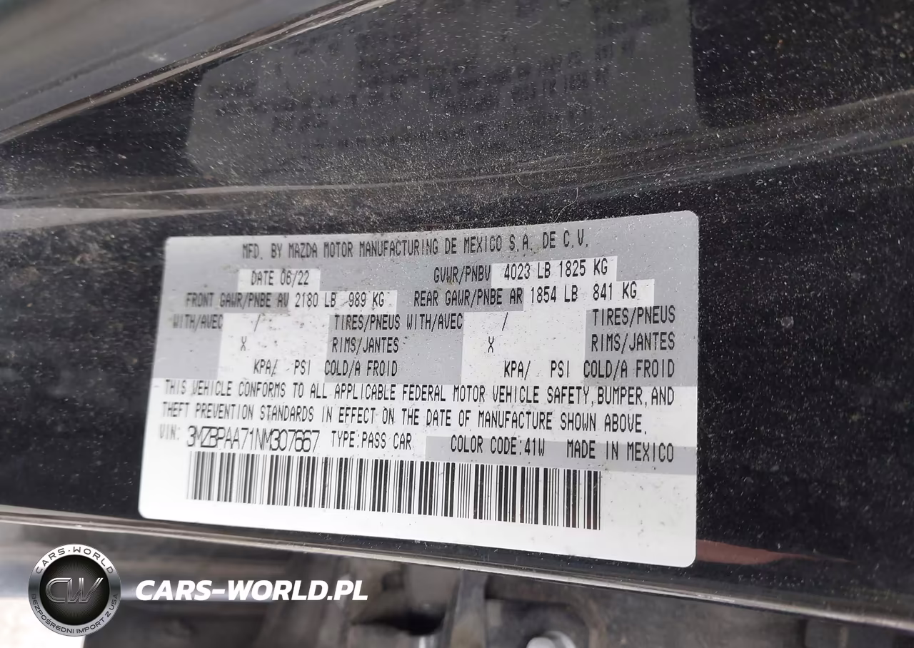 2022 Mazda Mazda3 2.0 VIN:3MZBPAA71NM307667 - 9