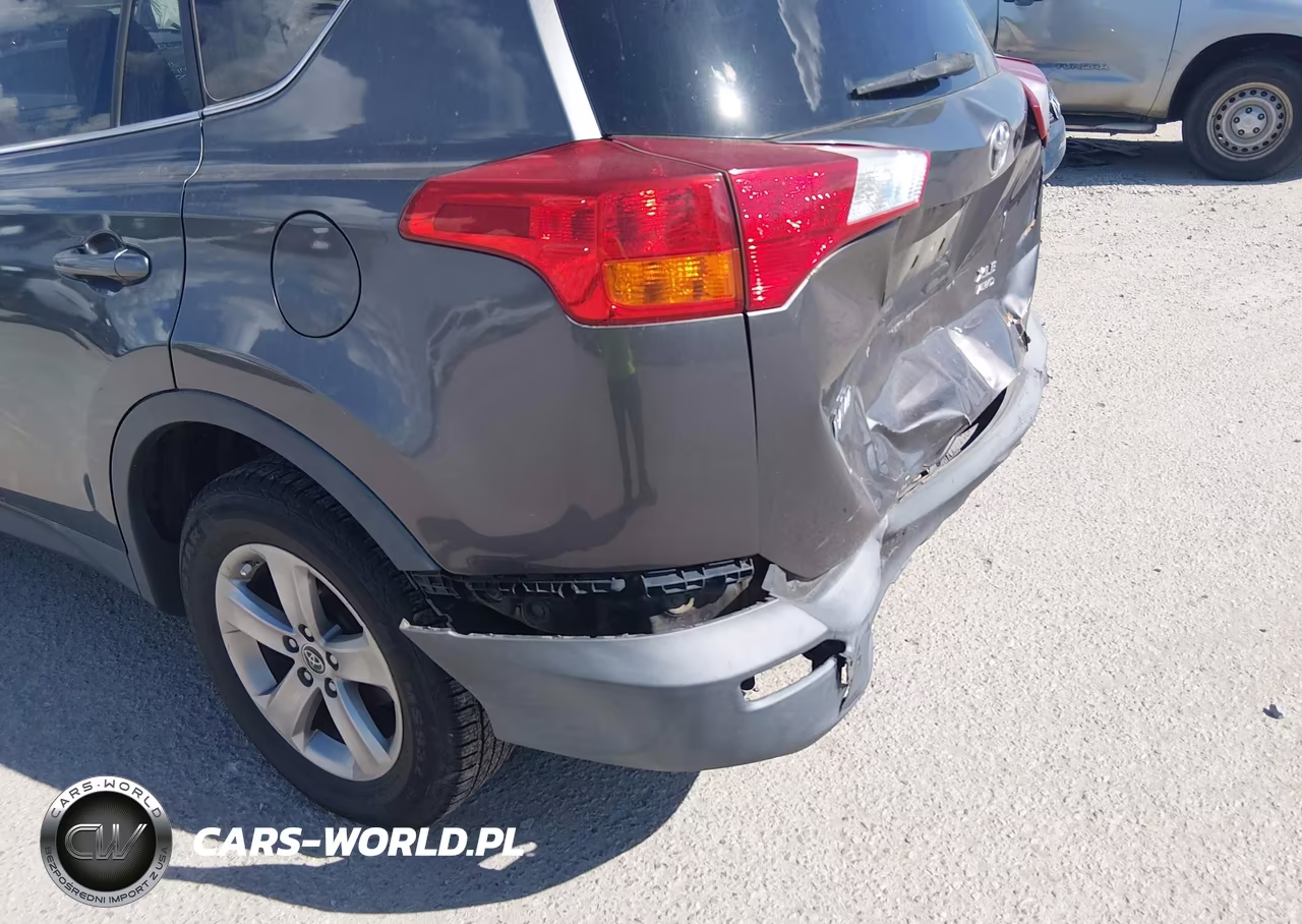 2015 Toyota Rav4 Xle VIN:2T3RFREV3FW279723 - 6
