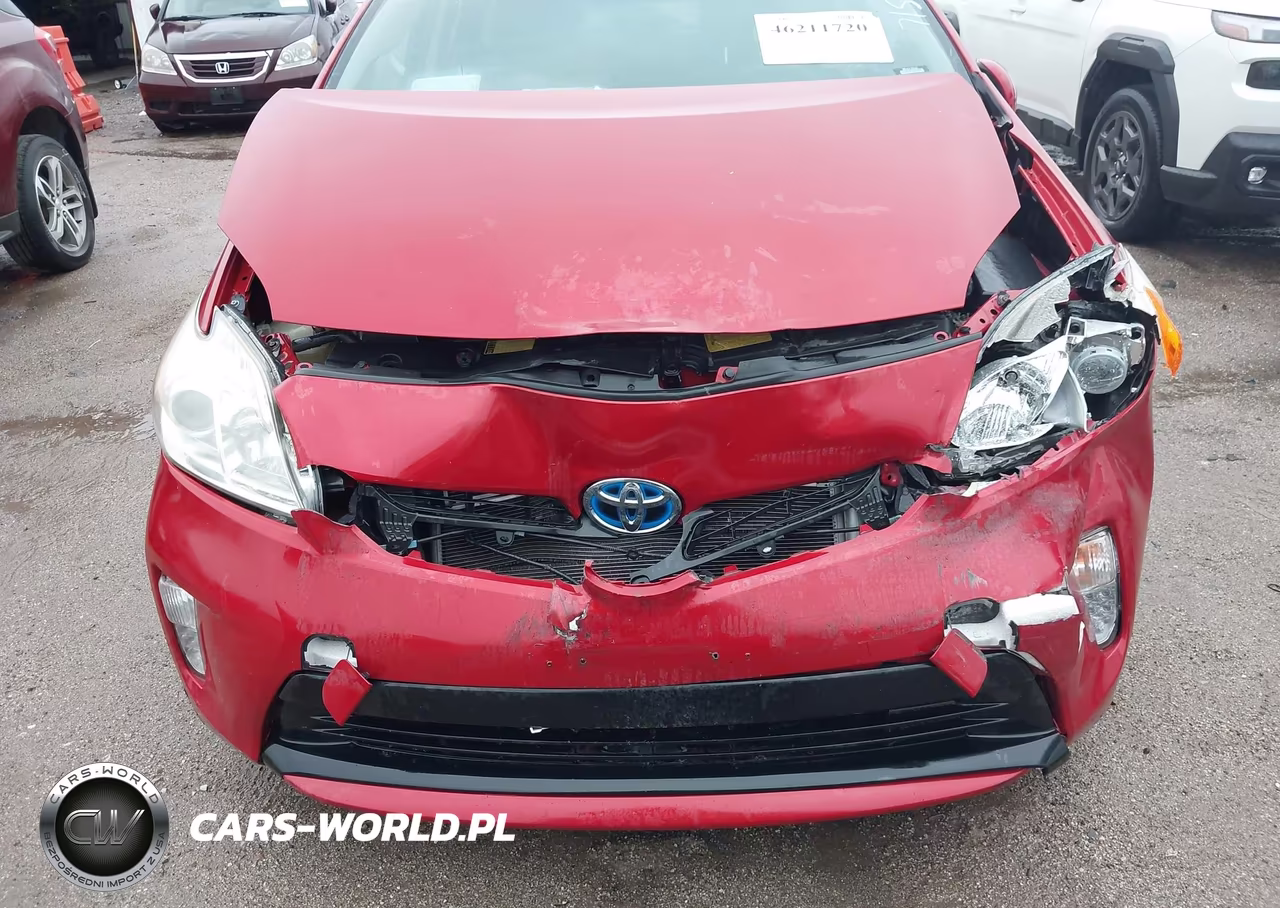 2013 Toyota Prius VIN:JTDKN3DU4D0352710 - 6
