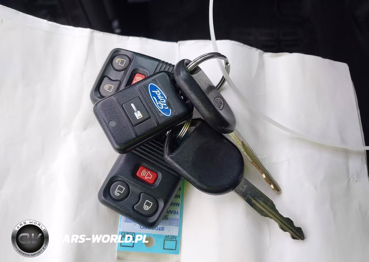 2010 Ford Explorer Sport Trac Xlt VIN:1FMEU5BE9AUF05069 - 11