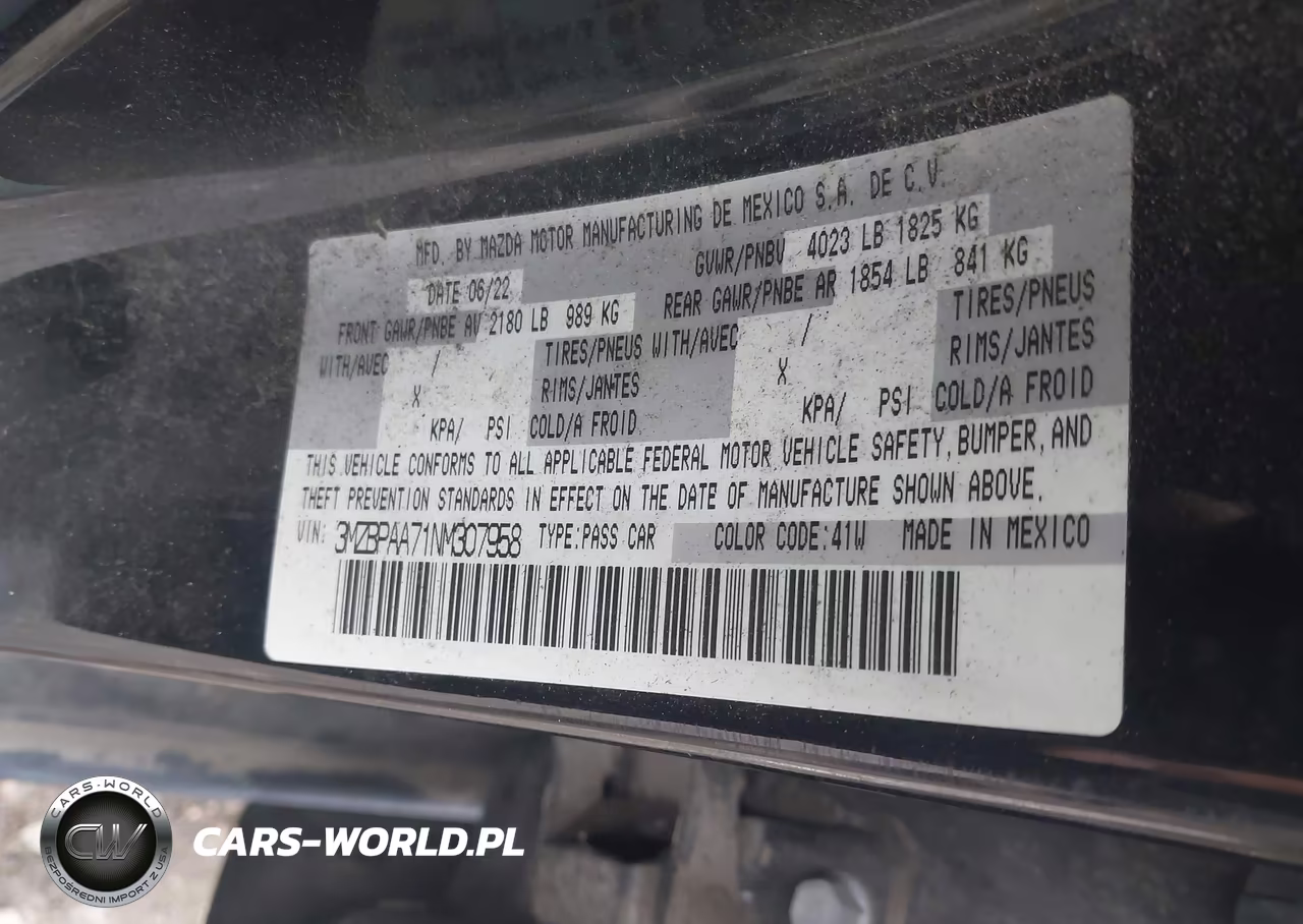 2022 Mazda Mazda3 2.0 VIN:3MZBPAA71NM307958 - 9