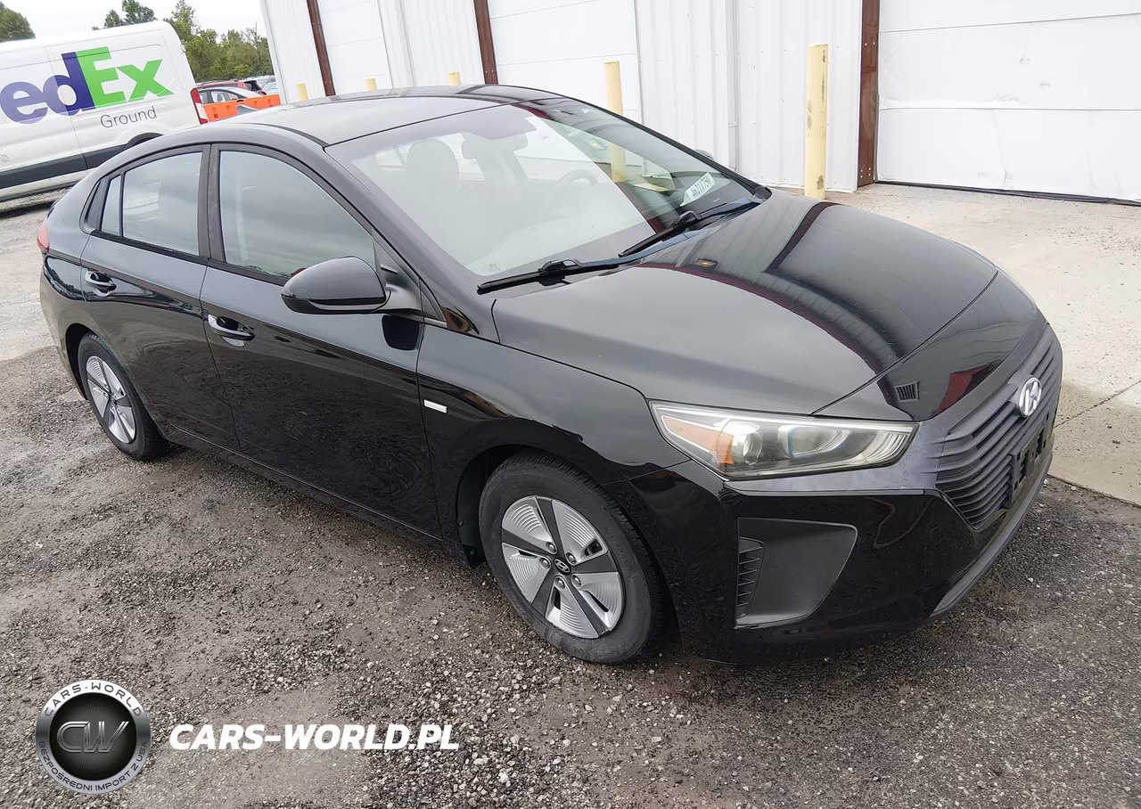 2018 Hyundai Ioniq Hybrid Blue VIN:KMHC65LC8JU099722 - 1