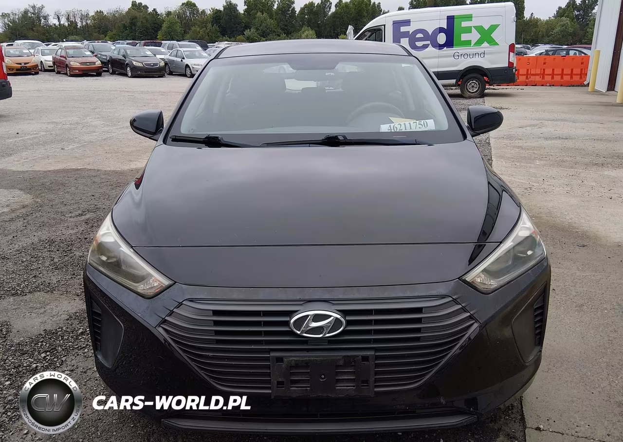 2018 Hyundai Ioniq Hybrid Blue VIN:KMHC65LC8JU099722 - 17