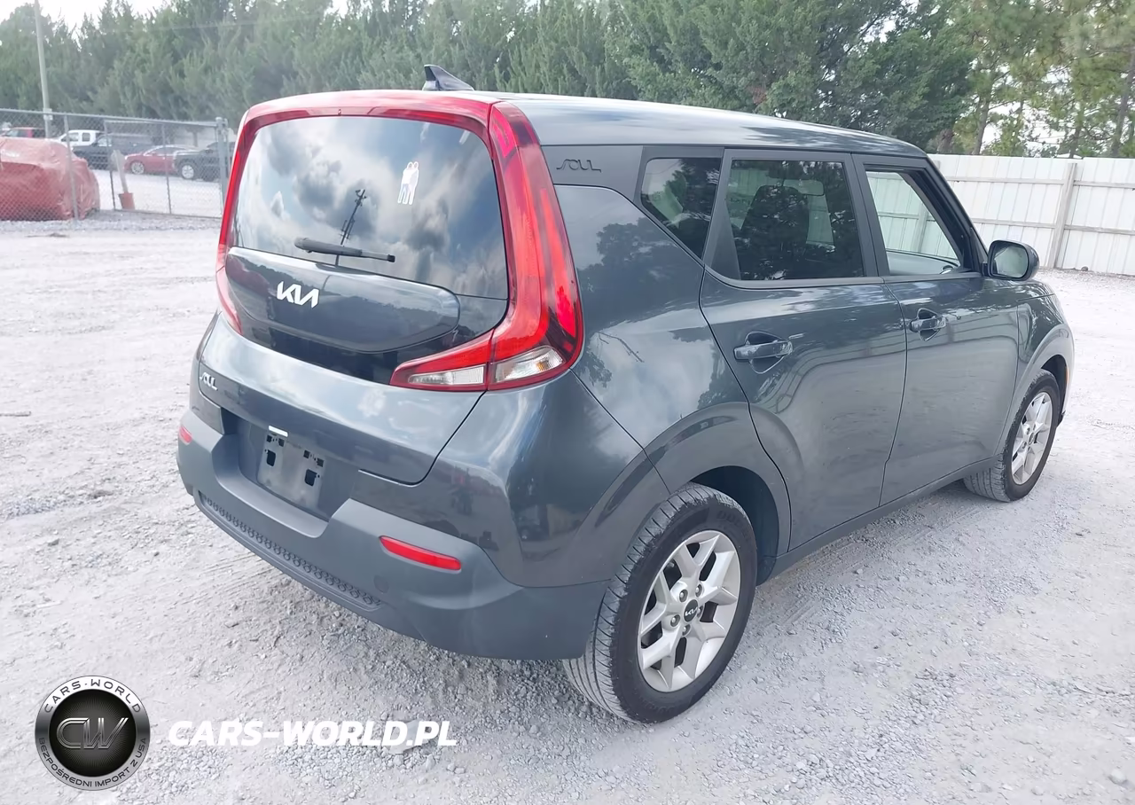 2022 Kia Soul Lx VIN:KNDJ23AUXN7821509 - 4