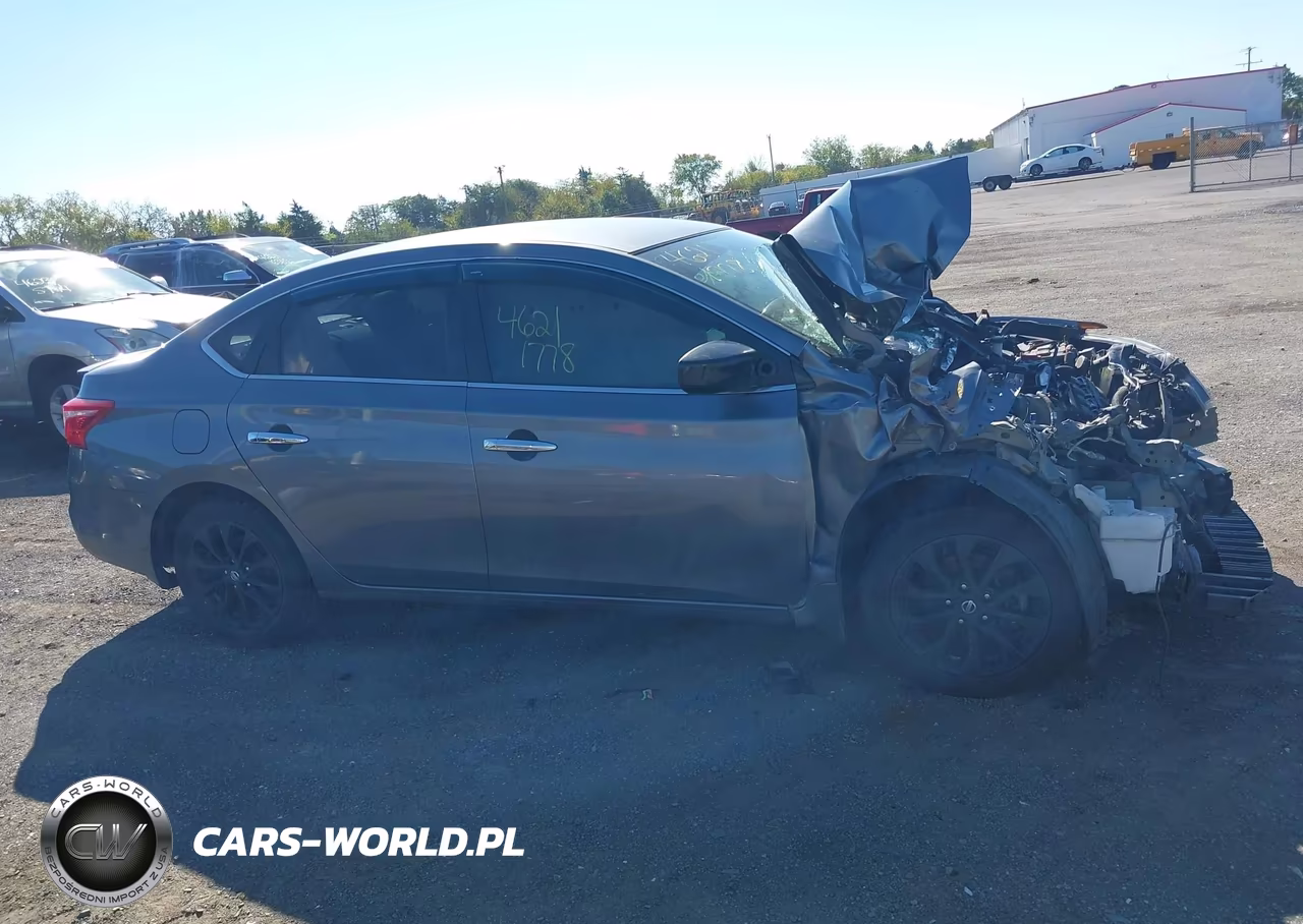 2018 Nissan Sentra S VIN:3N1AB7AP7JY235248 - 14