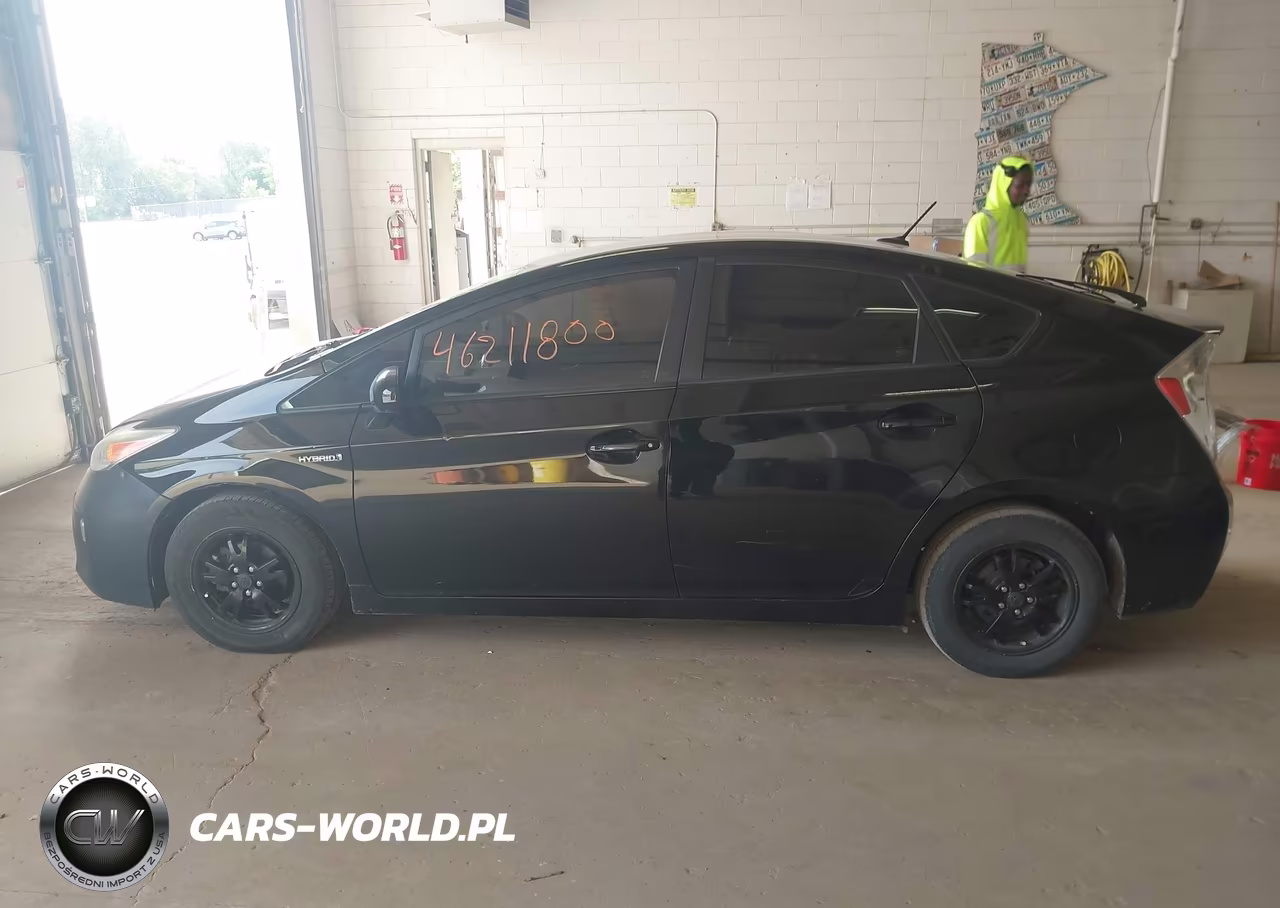 2012 Toyota Prius Four VIN:JTDKN3DU7C5466489 - 15