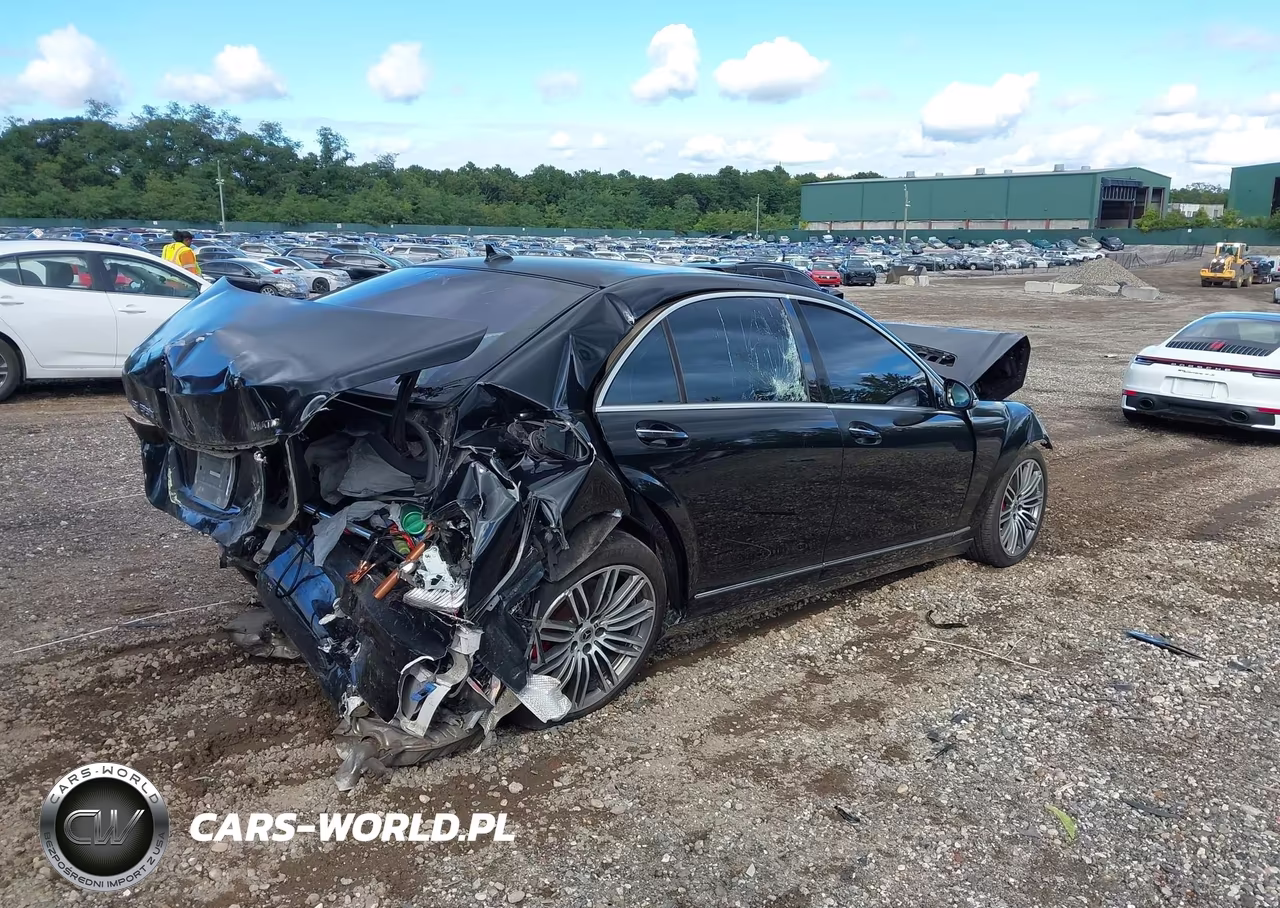 2008 Mercedes-Benz S 550 4Matic VIN:WDDNG86XX8A220925 - 4