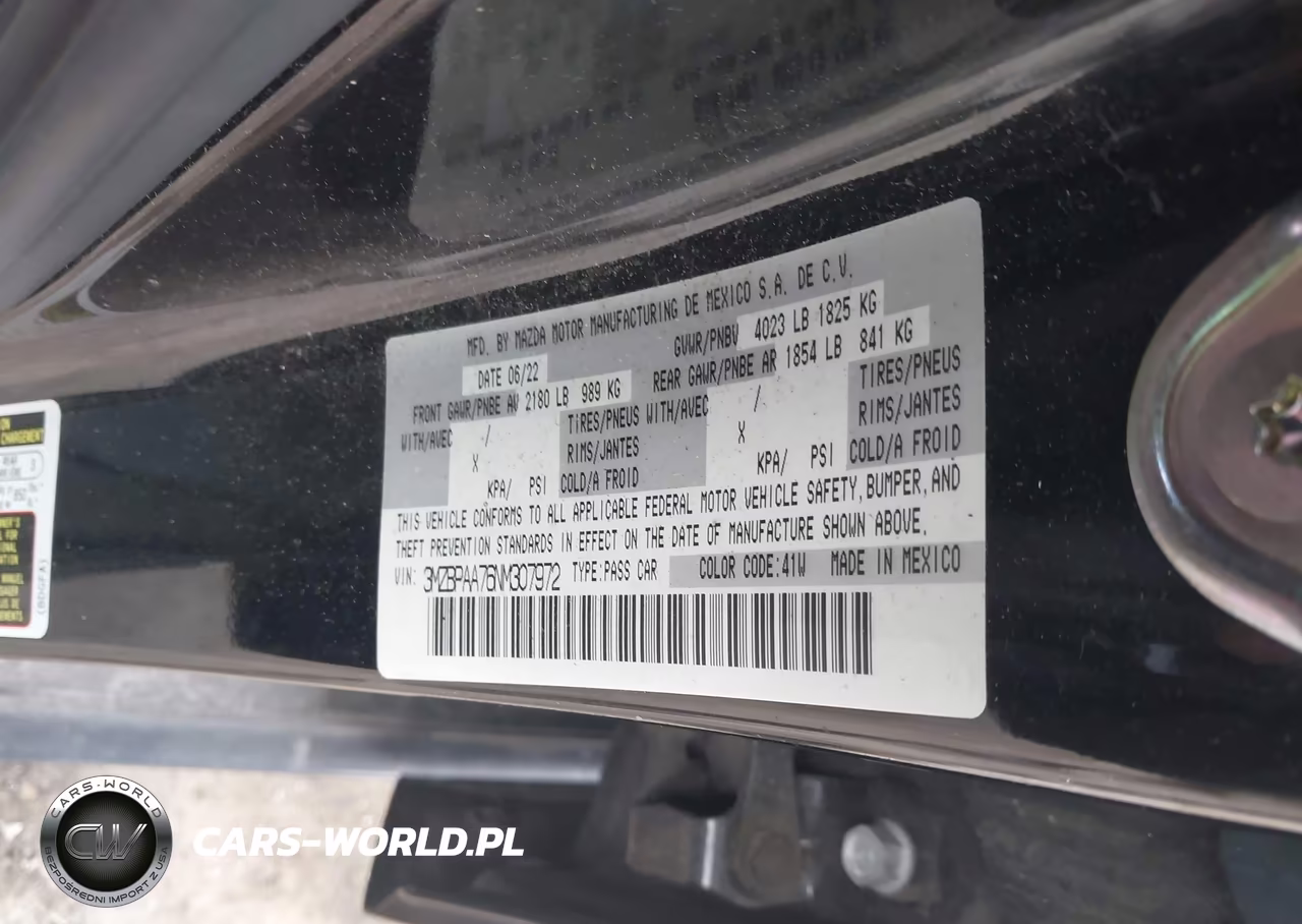 2022 Mazda Mazda3 2.0 VIN:3MZBPAA76NM307972 - 9