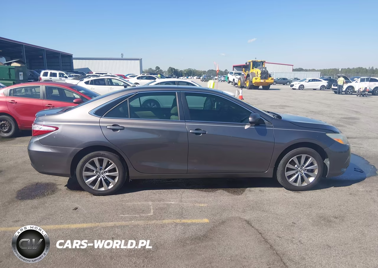 2015 Toyota Camry Xle VIN:4T1BF1FK3FU885541 - 13