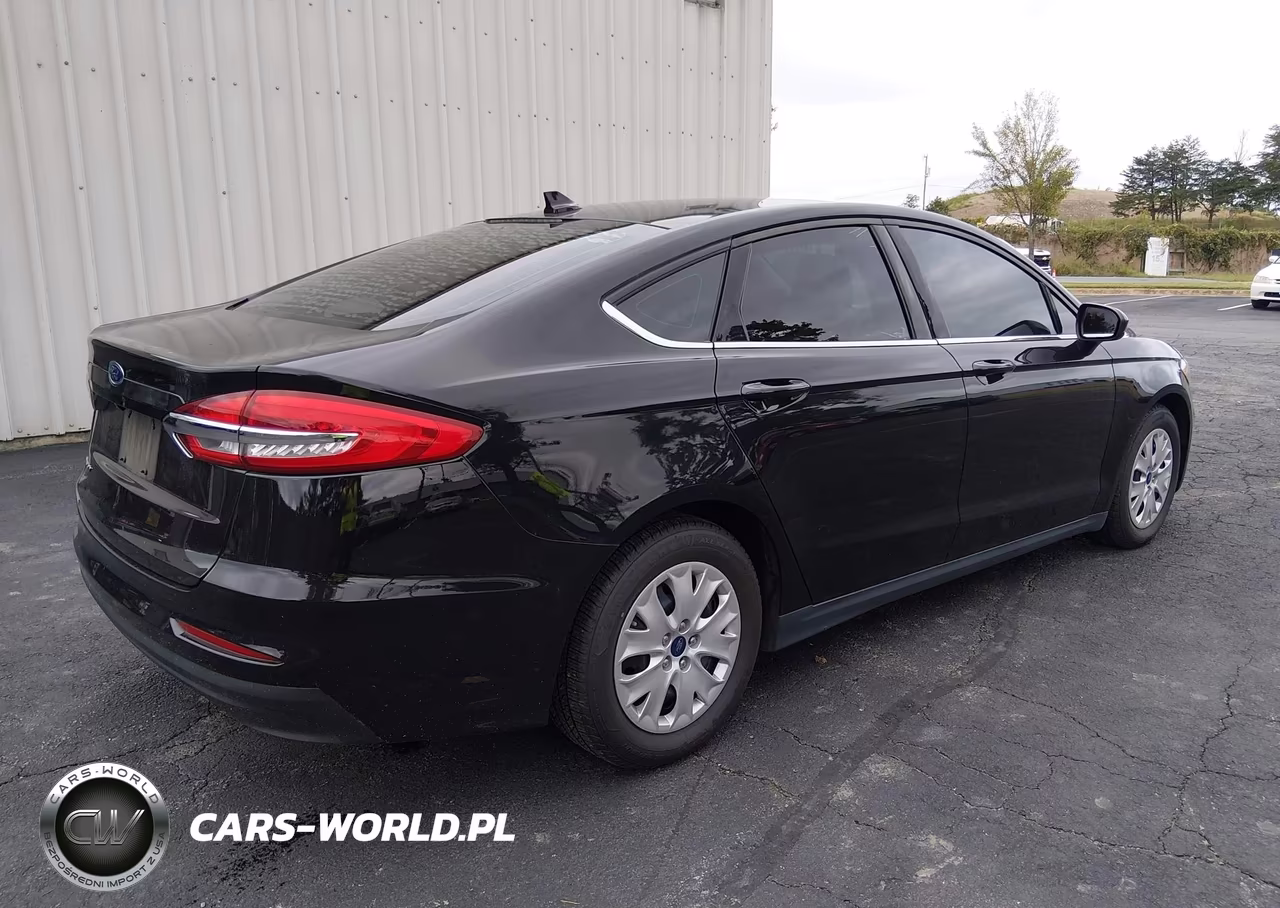 2020 Ford Fusion S VIN:3FA6P0G74LR196740 - 4