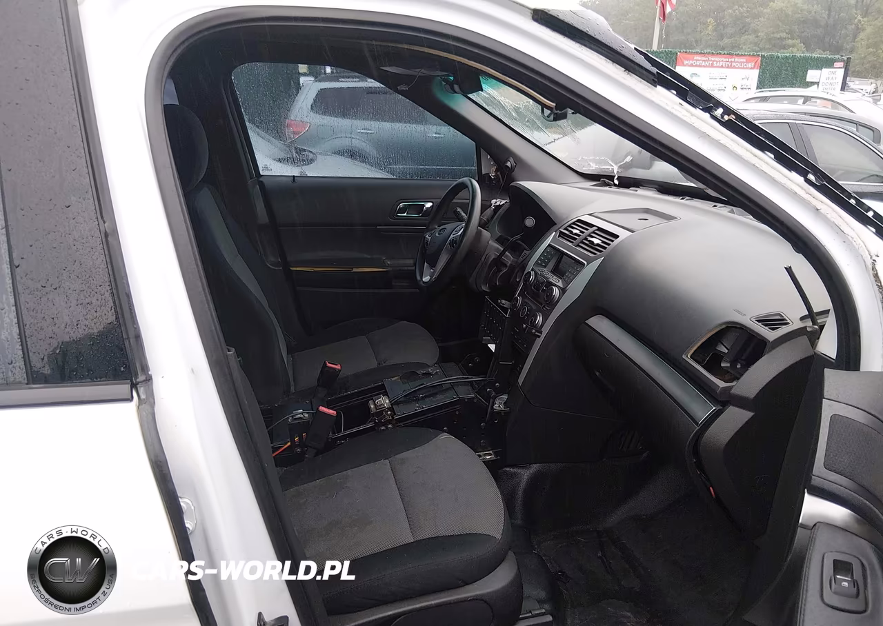 2014 Ford Utility Police Interceptor VIN:1FM5K8AR3EGC60625 - 5