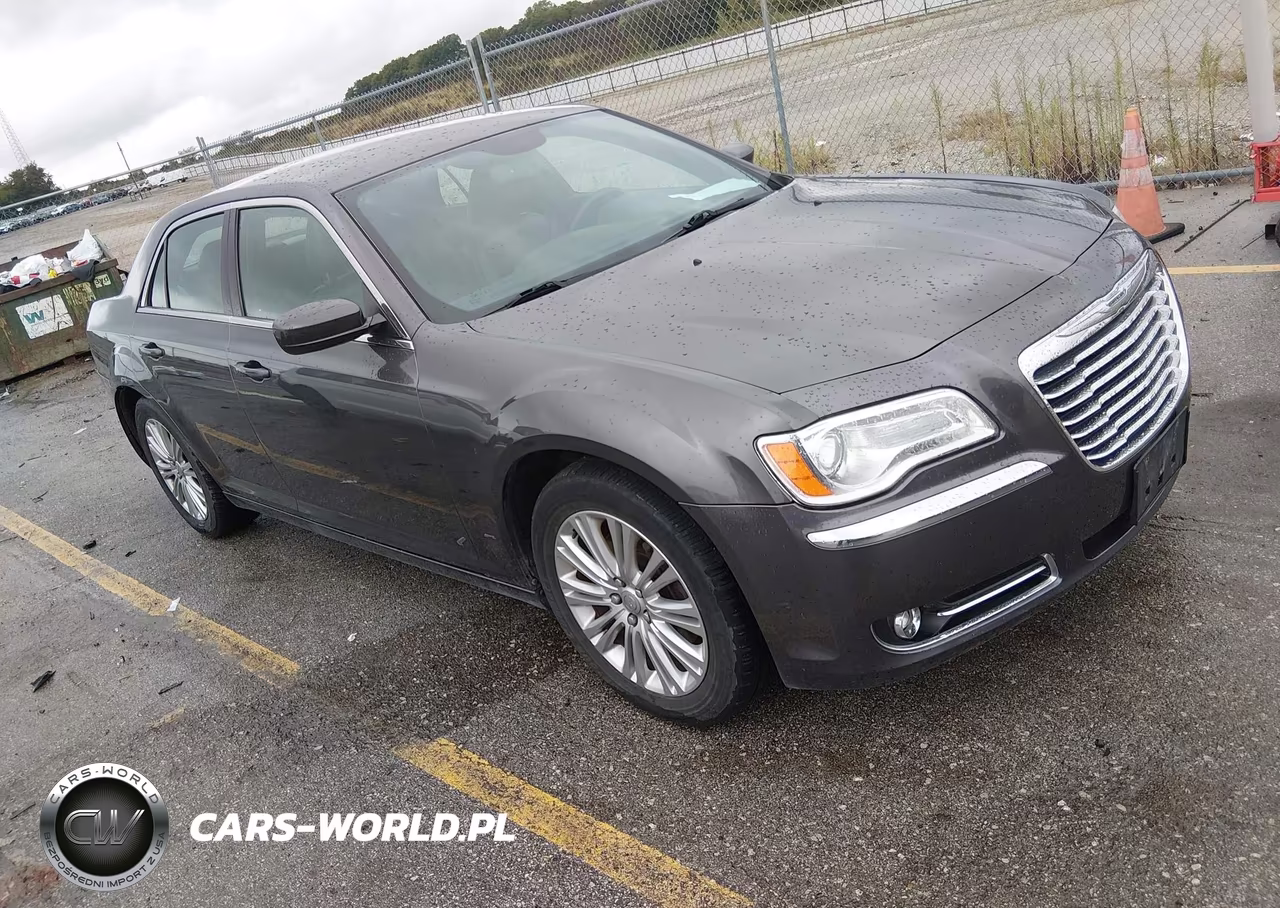2014 Chrysler 300 VIN:2C3CCARG3EH209489 - 1