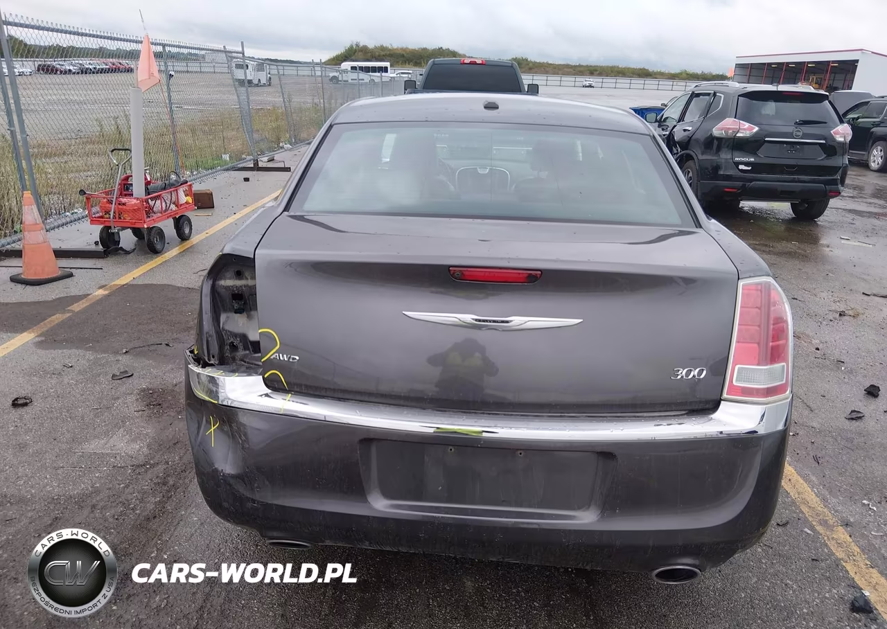 2014 Chrysler 300 VIN:2C3CCARG3EH209489 - 6