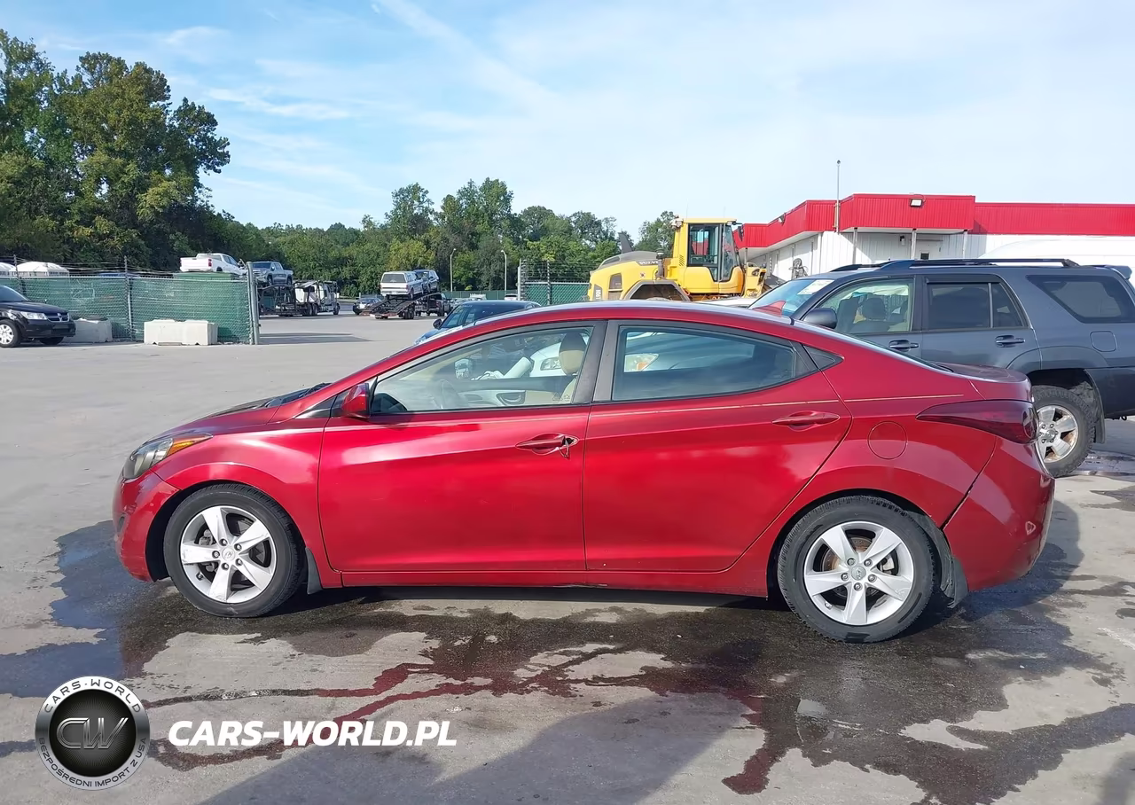 2013 Hyundai Elantra Gls VIN:5NPDH4AEXDH404606 - 14