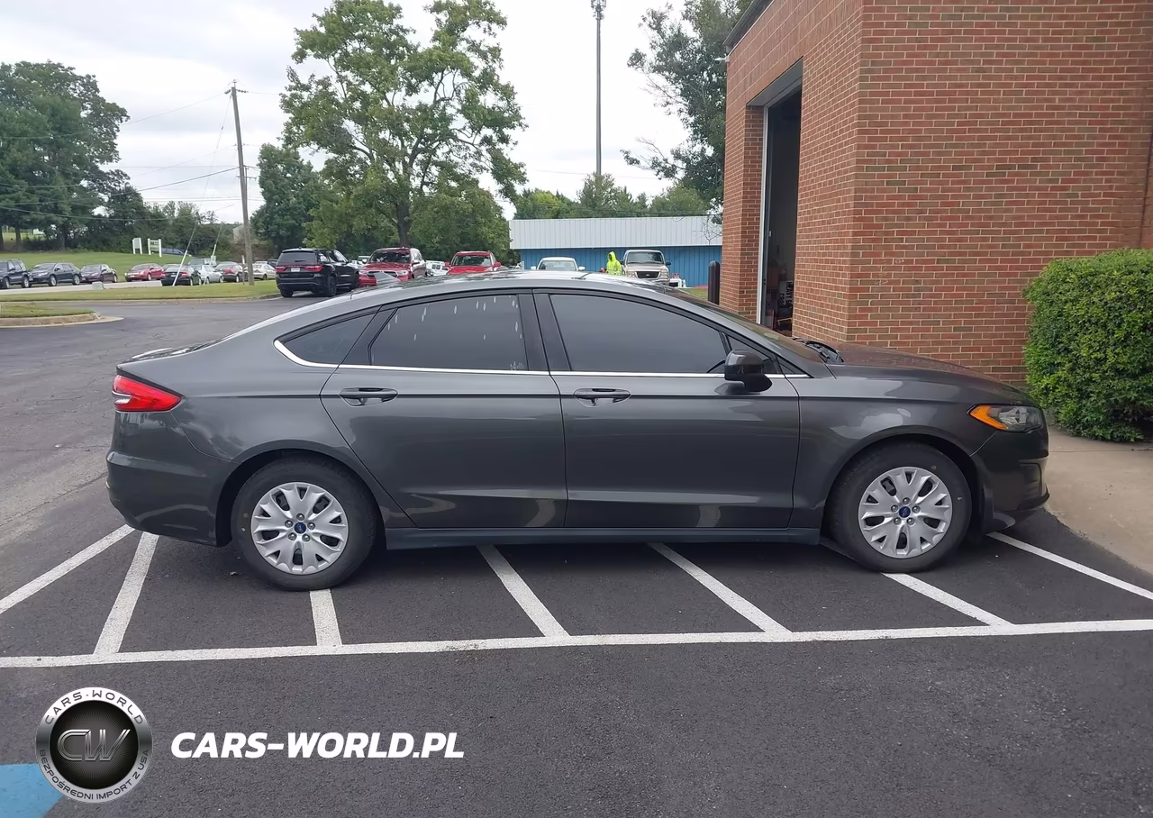 2020 Ford Fusion S VIN:3FA6P0G76LR196741 - 12