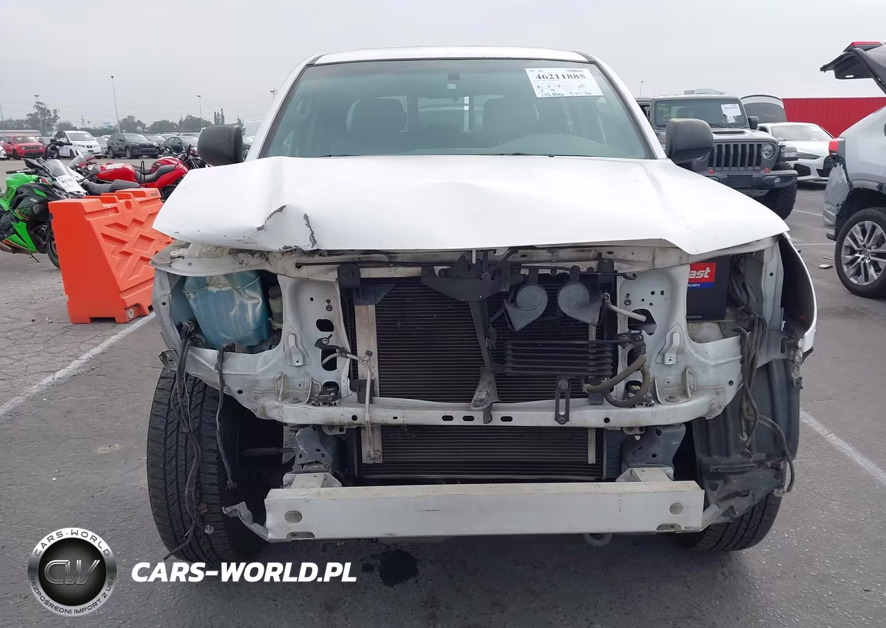2014 Toyota Tacoma Prerunner V6 VIN:3TMKU4HN4EM040977 - 13