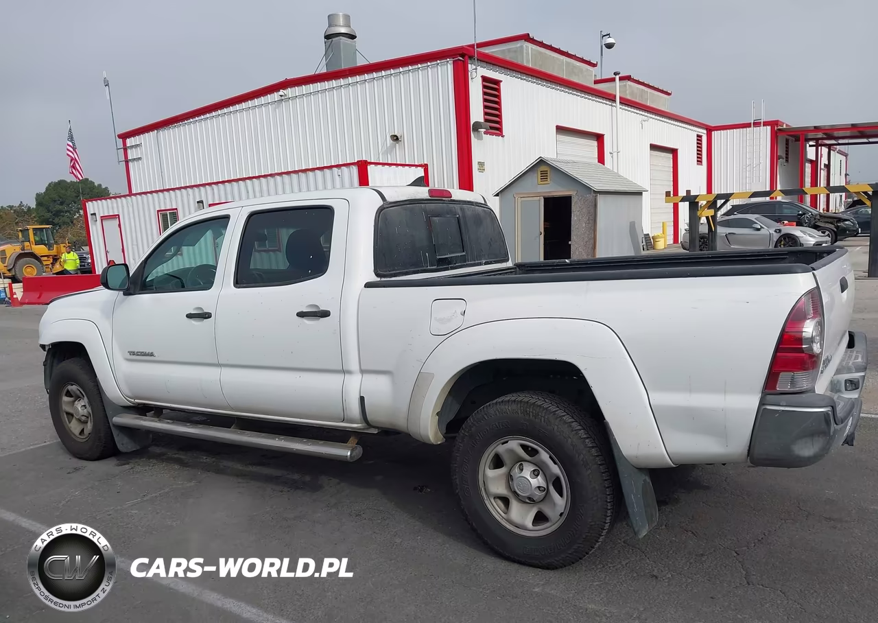 2014 Toyota Tacoma Prerunner V6 VIN:3TMKU4HN4EM040977 - 15