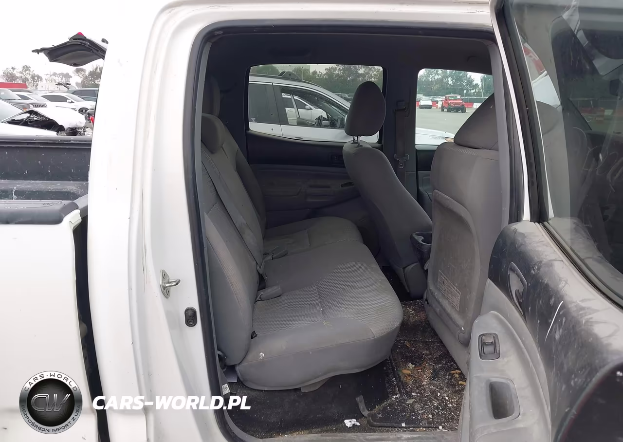 2014 Toyota Tacoma Prerunner V6 VIN:3TMKU4HN4EM040977 - 8