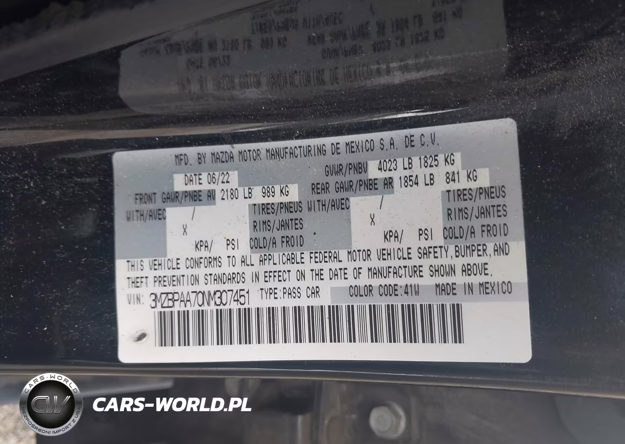 2022 Mazda Mazda3 2.0 VIN:3MZBPAA70NM307451 - 9
