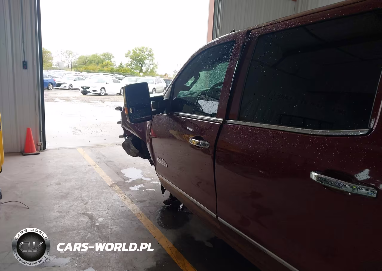 2015 Chevrolet Silverado 2500Hd High Country VIN:1GC1KXE82FF612597 - 6